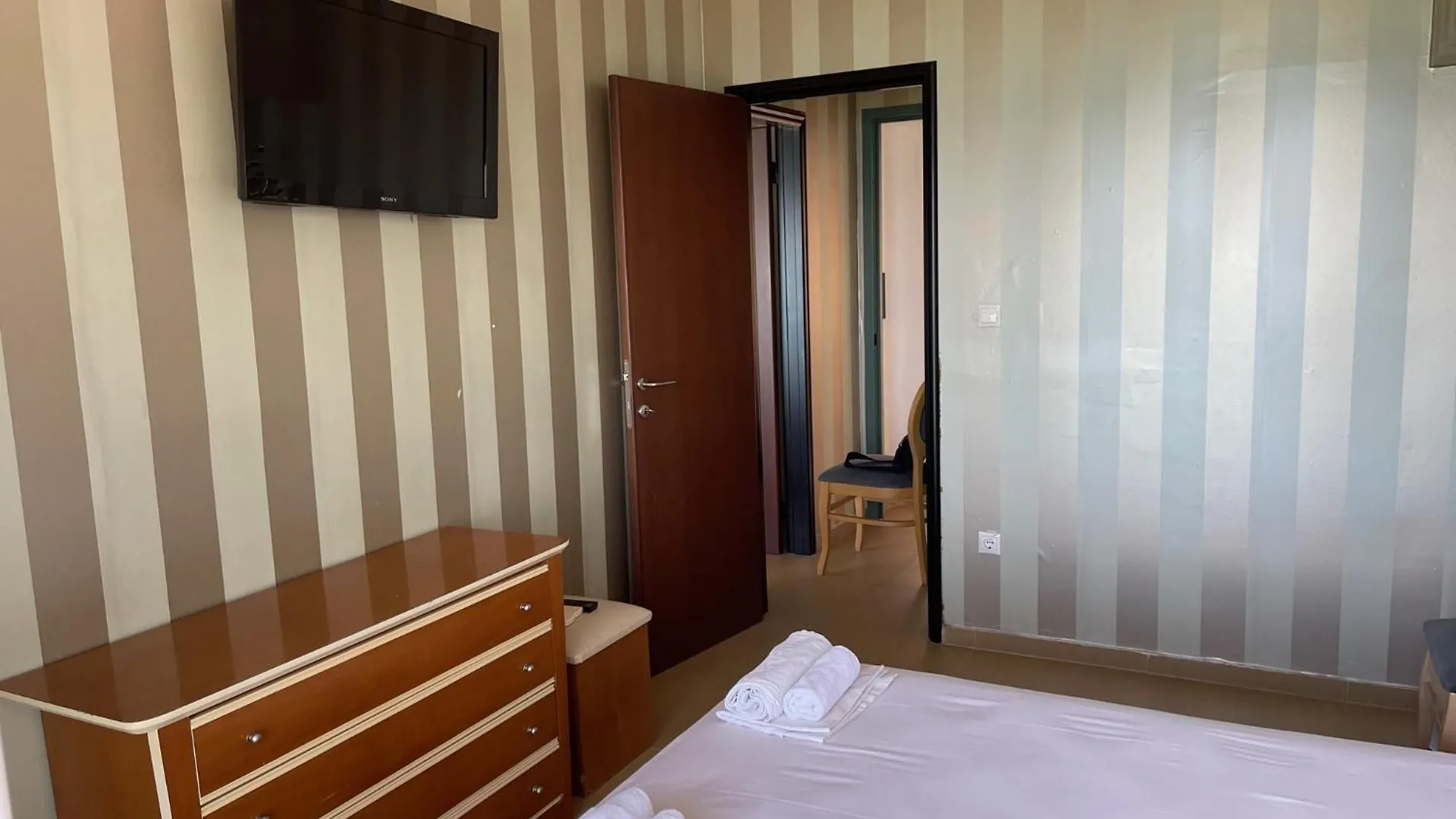 Plaza Hotel Chaniotis 3*,  Griechenland